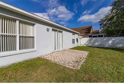 2224 Mallard Creek Circle, Kissimmee, FL 34743 - Photo 32