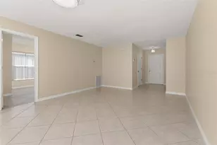 2224 Mallard Creek Cir, Kissimmee, FL 34743 - Photo 12