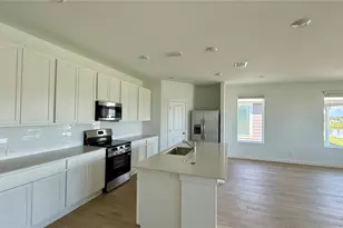 5515 Guava Ct, Kissimmee, FL 34758 - Photo 2