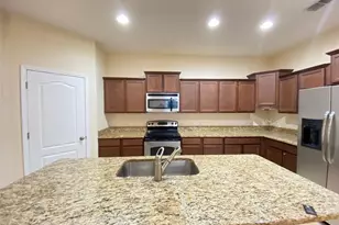 2555 Carrickton Cir, Orlando, FL 32824 - Photo 6