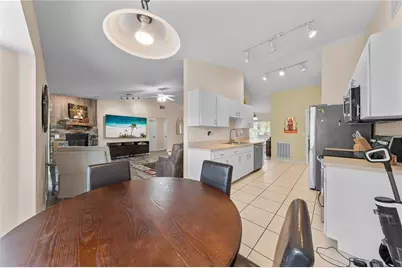 2829 Hickory Ridge, Lakeland, FL 33813 - Photo 12