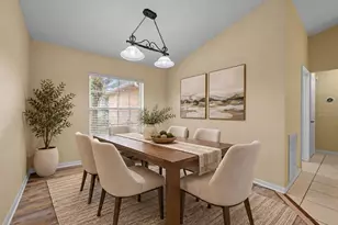 2829 Hickory Ridge, Lakeland, FL 33813 - Photo 2