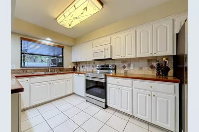 8830 Dr Martin Luther King Jr Street N #UNIT 2B, Saint Petersburg, FL 33702 - Photo 14