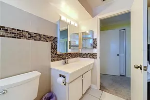 8830 Dr Martin Luther King Jr Street N, Saint Petersburg, FL 33702 - Photo 22