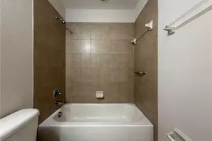 2432 Seven Oaks Dr, Saint Cloud, FL 34772 - Photo 24