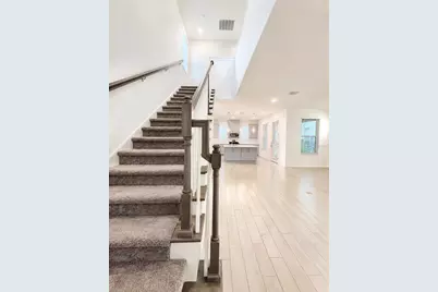 5136 Goldfinch Drive, Saint Cloud, FL 34771 - Photo 4