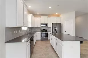 1651 Chatsworth Cir, Saint Cloud, FL 34771 - Photo 10
