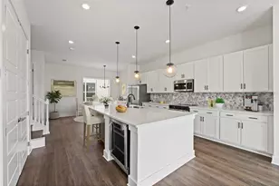 336 Center Lake Ln, Oviedo, FL 32765 - Photo 12