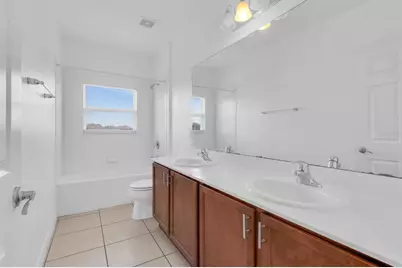 3851 Gulf Shore Circle, Kissimmee, FL 34746 - Photo 16