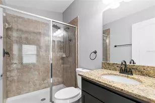 15407 Lost Creek Ln, Ruskin, FL 33573 - Photo 20