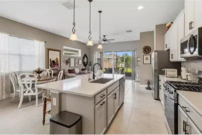 2344 Datura Loop, Saint Cloud, FL 34772 - Photo 12