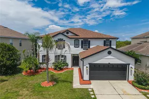 2321 The Oaks Blvd, Kissimmee, FL 34746 - Photo 2