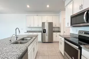 15589 Willow Arbor Cir, Orlando, FL 32824 - Photo 6