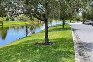 11956 Lorenza Ln, Orlando, FL 32827 - Photo 4