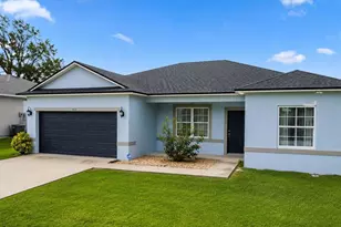 420 E Eagle Dr, Kissimmee, FL 34759 - Photo 1