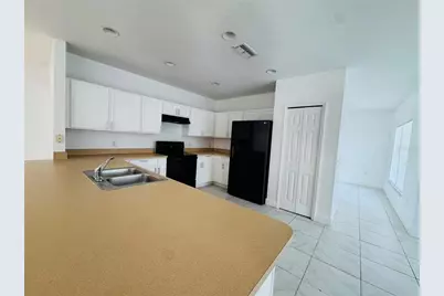 566 Eagle Court, Poinciana, FL 34759 - Photo 6