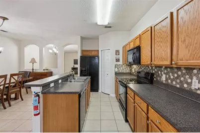 2820 Oakwater Drive, Kissimmee, FL 34747 - Photo 14