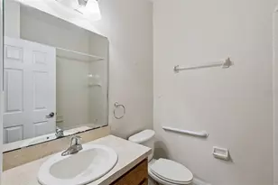 2820 Oakwater Dr, Kissimmee, FL 34747 - Photo 26