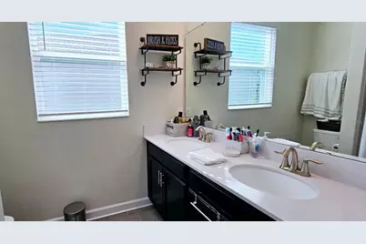 2424 Camden Park Avenue, Davenport, FL 33837 - Photo 8