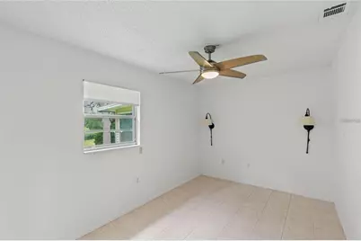 40319 Orange Circle, Lady Lake, FL 32159 - Photo 18