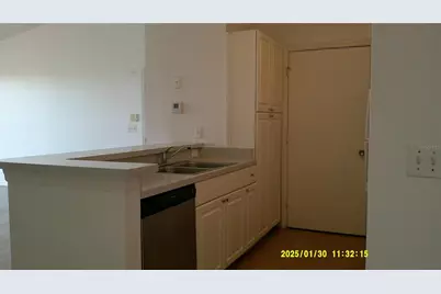 5548 Metrowest Boulevard #306, Orlando, FL 32811 - Photo 4