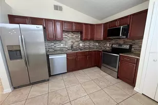 2418 Harbor Town, Kissimmee, FL 34744 - Photo 8