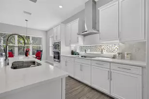 2616 Lancaster Ridge Dr, Davenport, FL 33837 - Photo 10