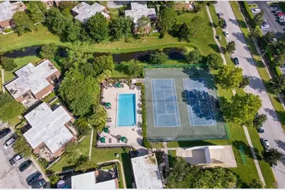 5263 Brook Court #247, Orlando, FL 32811 - Photo 18