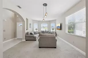 240 Higher Combe Dr, Davenport, FL 33897 - Photo 6