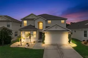 240 Higher Combe Dr, Davenport, FL 33897 - Photo 2