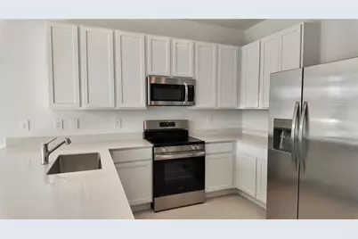 2580 Skyline Loop, Poinciana, FL 34758 - Photo 4