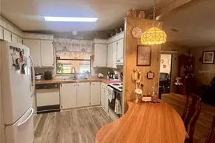 6455 Hollyberry Ln NE, Winter Haven, FL 33881 - Photo 10
