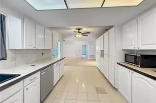 7308 Wethersfield Dr, Orlando, FL 32819 - Photo 12