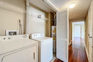 2065 Dixie Belle Dr, Orlando, FL 32812 - Photo 36