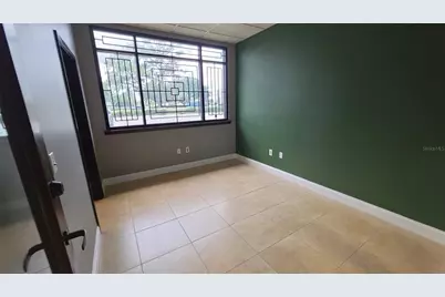 1800 W Oak Ridge Road #B, Orlando, FL 32809 - Photo 8