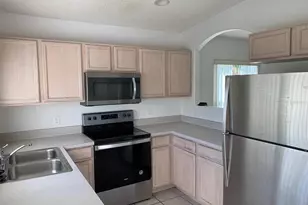2838 Osprey Cove Pl, Kissimmee, FL 34746 - Photo 2