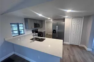 2293 Cantor Ct, Lake Wales, FL 33898 - Photo 8