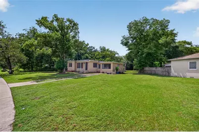 2402 S Summerlin Avenue, Sanford, FL 32771 - Photo 14