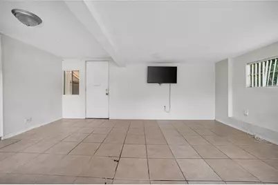 2402 S Summerlin Avenue, Sanford, FL 32771 - Photo 16