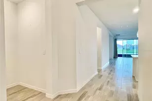 4698 Coral Harbour Rd, Kissimmee, FL 34758 - Photo 10