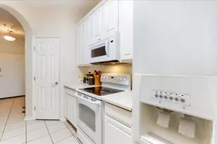 8304 Portofino Dr, Davenport, FL 33896 - Photo 6