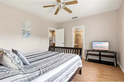 9863 Tivoli Villa Drive, Orlando, FL 32829 - Photo 30