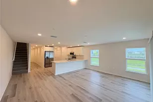 278 Chesapeake Dr, Saint Cloud, FL 34771 - Photo 8