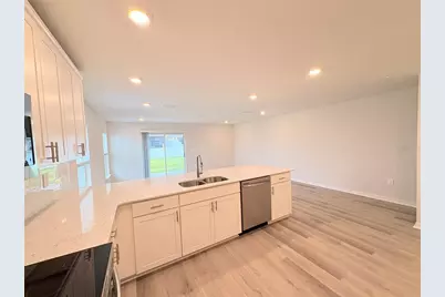 278 Chesapeake Drive, Saint Cloud, FL 34771 - Photo 12