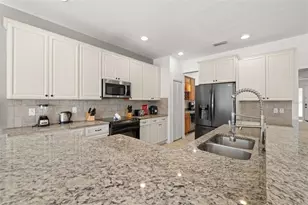 375 Orange Cosmos Blvd, Davenport, FL 33837 - Photo 20