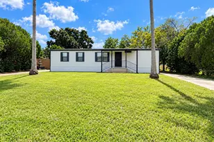 4808 Rollinglen Loop W, Lakeland, FL 33810 - Photo 1