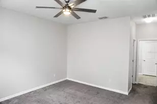 5563 Sabal Dr, Saint Cloud, FL 34771 - Photo 18