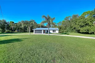 2501 Plumosa Dr, Lake Wales, FL 33855 - Photo 2