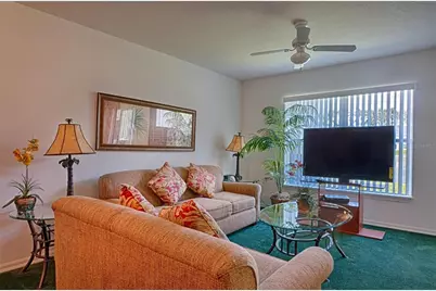 2861 Club Cortile Circle, Kissimmee, FL 34746 - Photo 2