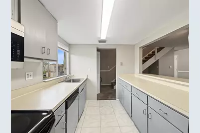 566 Orange Drive #43, Altamonte Springs, FL 32701 - Photo 10